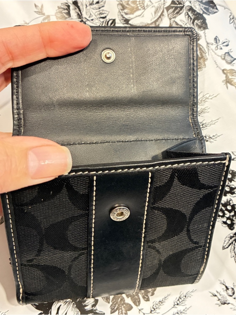 Coach Black Signature Tri-Fold Wallet with Leather Trim - Picture 4 of 4